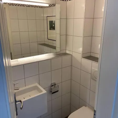 Designer Altbauwohnung Mit Balkon Holiday home *