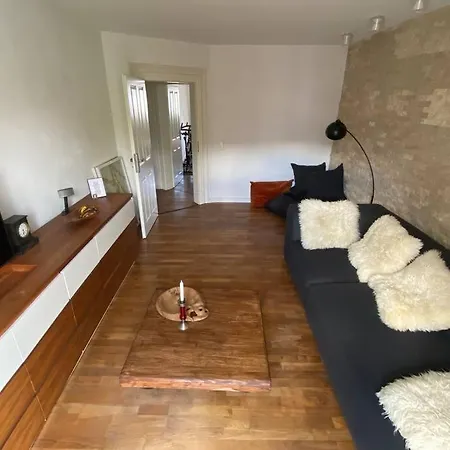 Designer Altbauwohnung Mit Balkon * Wiesbaden